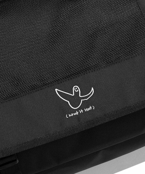 (現貨) 韓國 WHAT IT ISNT ANGEL TWO BUCKLE MESSENGER BAG